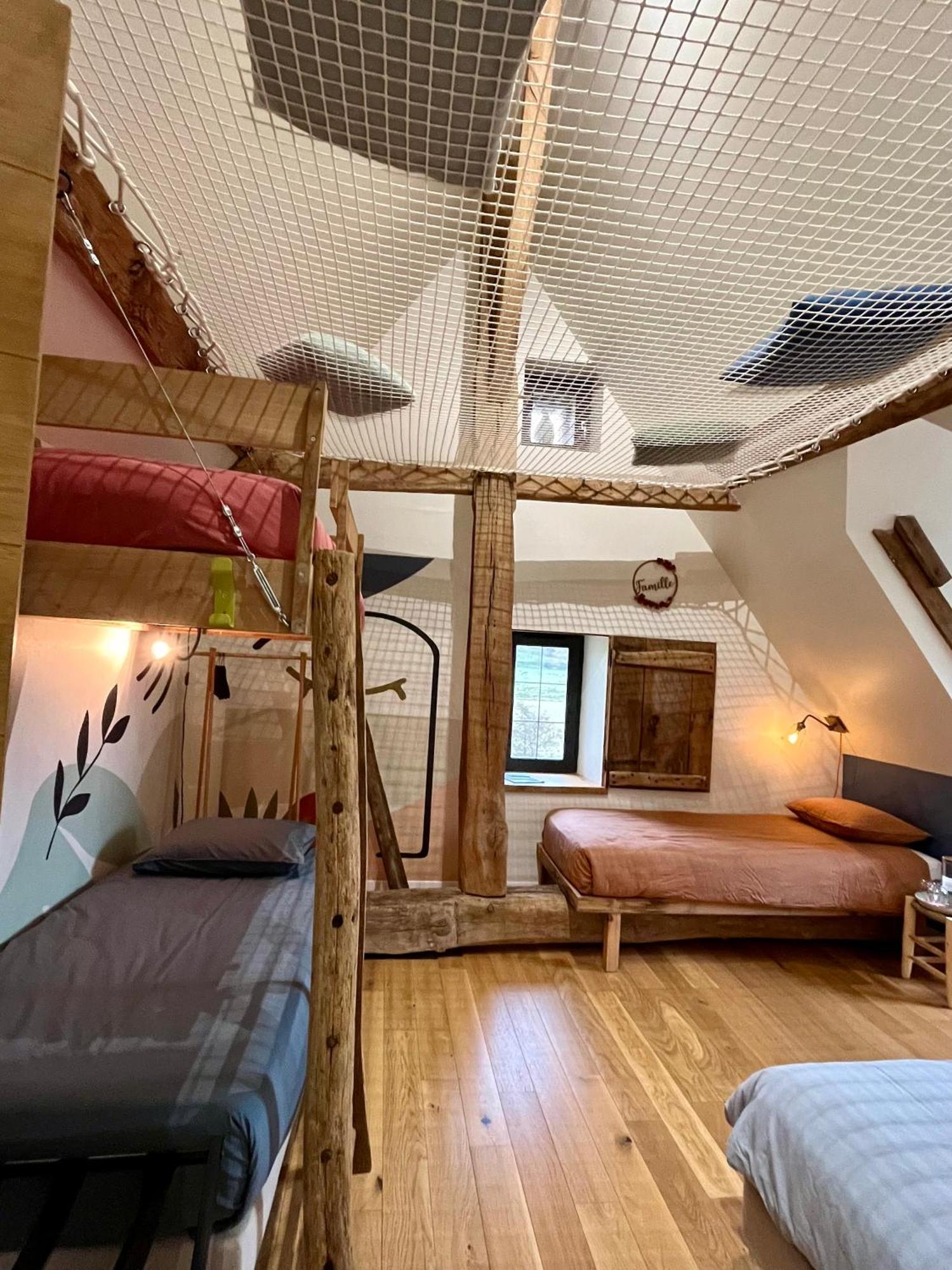 Domaine De La Bigottiere, Chambres D'Hotes Montigne-le-Brillant Exterior foto